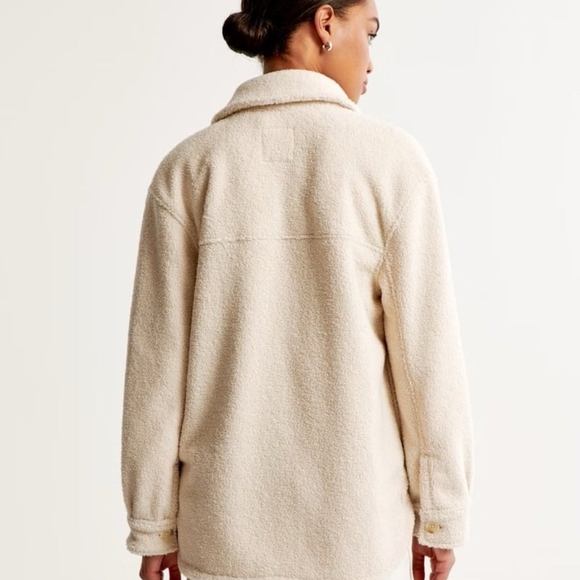 Abercrombie & Fitch Sherpa Teddy Cream Button Pocket Shacket Jacket New Out Tag - Picture 2 of 16